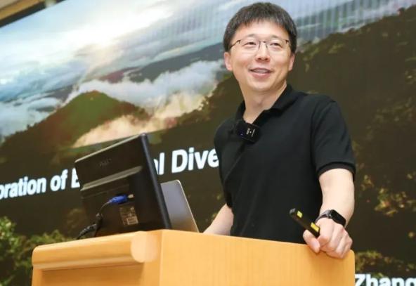 他獲得美國科技最高獎(圖2)